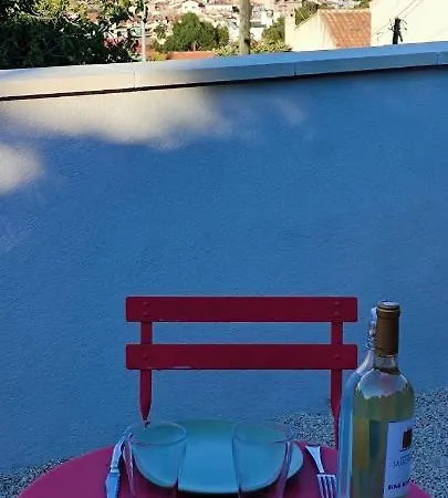 Dom wakacyjny Maison Chaleureuse Avec Vue Mer Jardin Et Parking La Ciotat